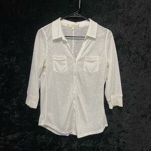 Women’s 3/4 sleeve button up